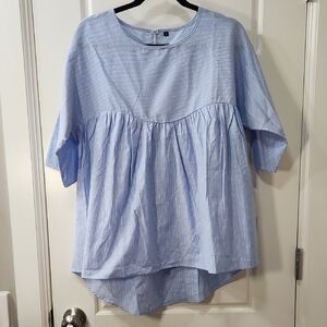 NWOT - Blue Striped Women's Maternity Top - Medium